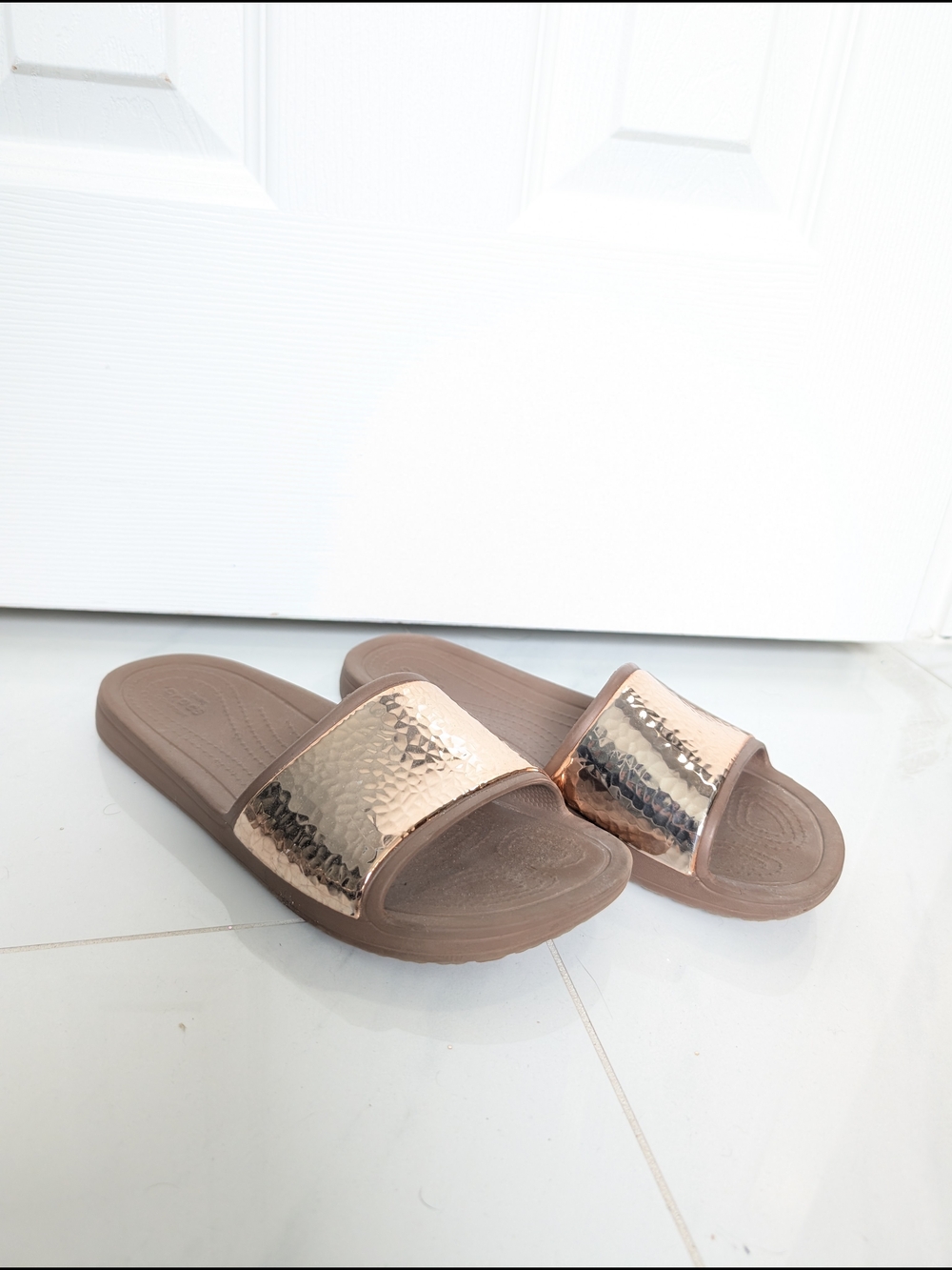 CROCS Metallic Rose Gold Slide Sandals for Women